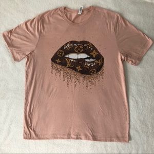 Women’s Lip Drip Pink t-shirt
